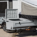 Clipper’s Super Sliding Storage box enables full, easy accessibility even when the camper is set up. (1285SST) May Show Optional Features. Features and Options Subject to Change Without Notice.