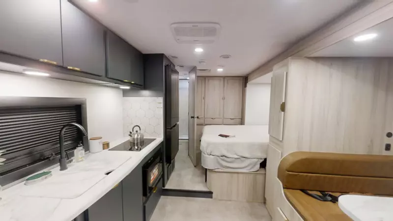 24FS Floorplan Main Room